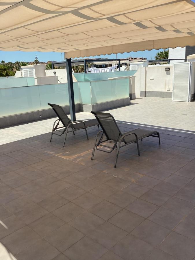 Housesleeps6-Pool-Beach-Garden-Solarium-Petok 오리후엘라 외부 사진